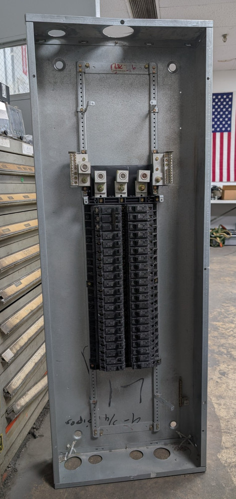 🤪 GE MAIN LUG BREAKER 42 CIRCUIT PANELBOARD