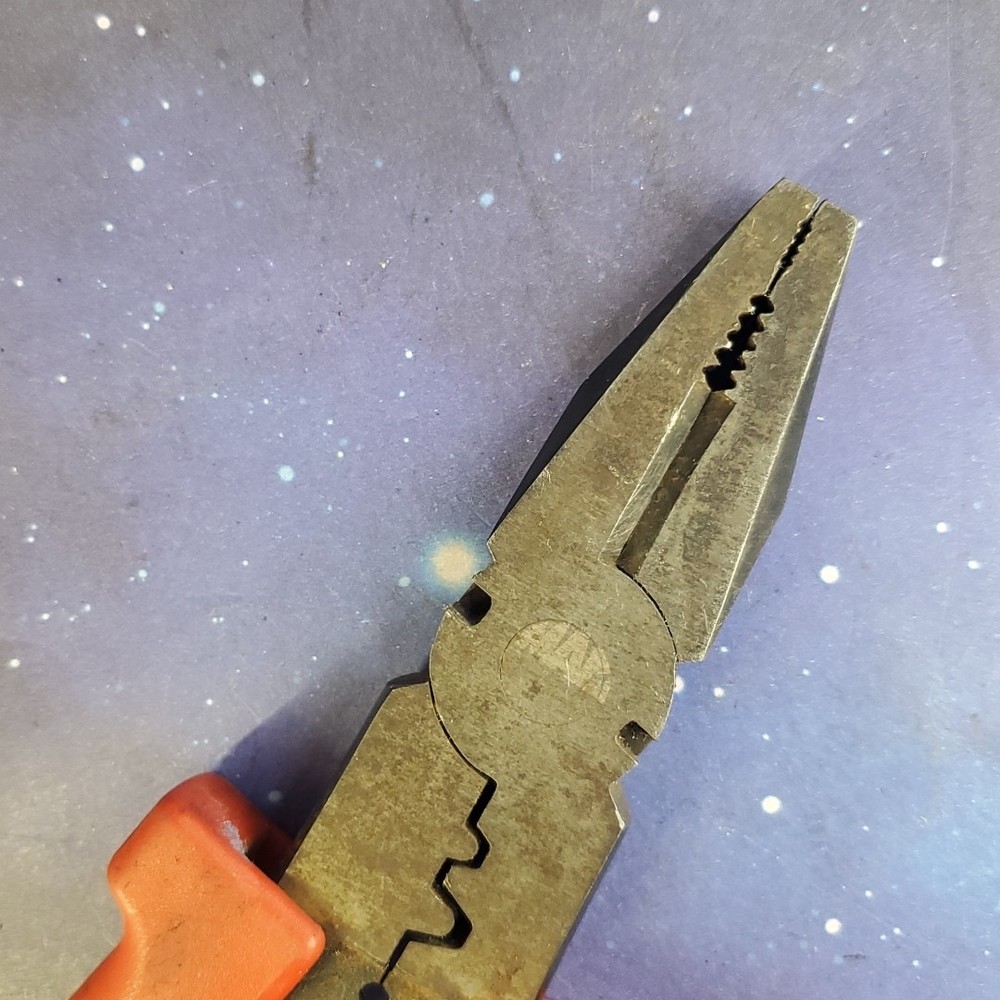 Mac Tools Lineman Pliers, Crimper , Stripper , Cutter Tool P301762