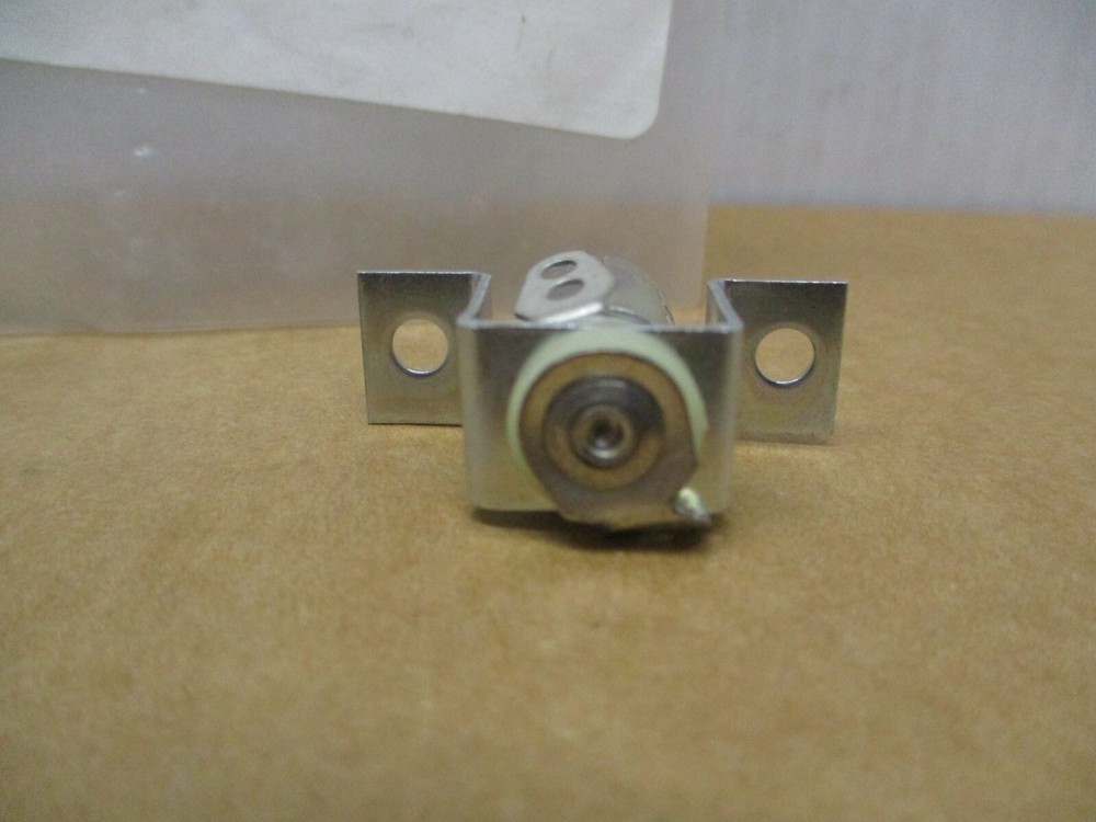 Base Lamp Holder LAMPHOLDER 7 11