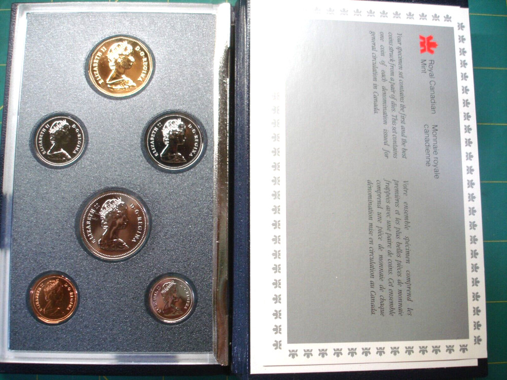 1989 ROYAL CANIDIAN MINT PROOF SET & COA