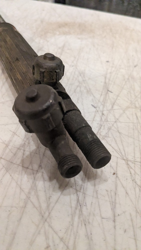 AirCo Heavy Cutting Torch Handle - Model 822 3085