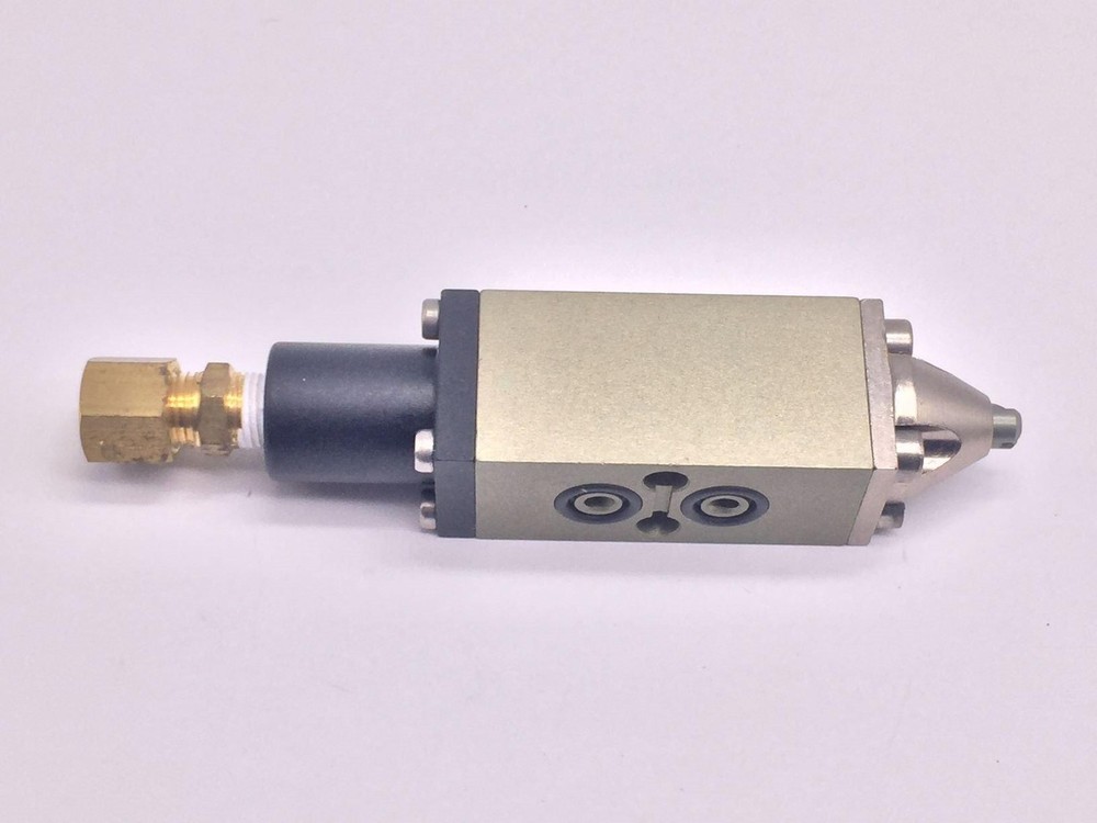 ITW Dynatec 7976 Challenger® Glue Applicator