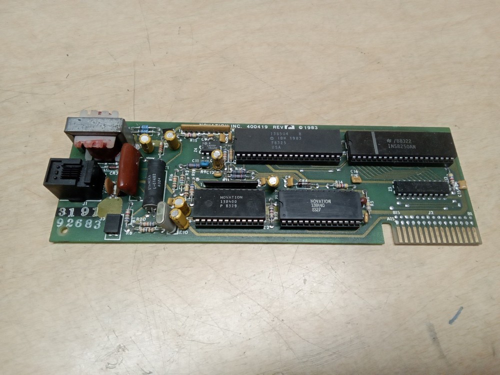 Novation 400419 Modern Card