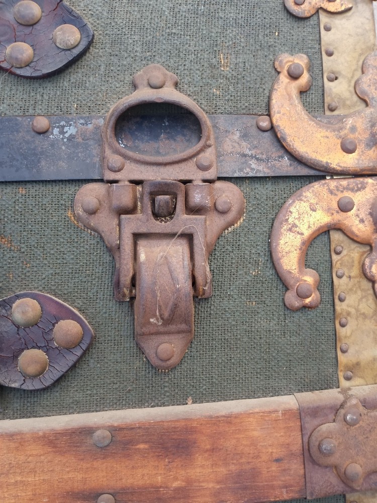 1920s Antique steamer Trunk
