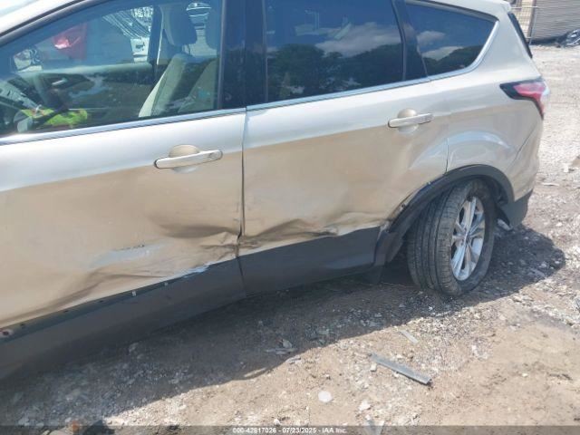 Fuse Box Engine Fits 17 ESCAPE 4977716