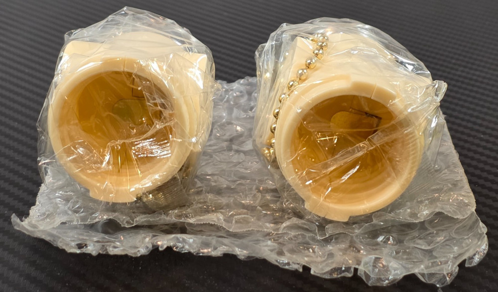 Stanley Set of 2 EK-01 Pull Chain Socket Adapter