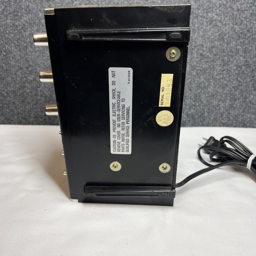 Realistic SA-10 Solid State Stereo Amplifier Model 31-1982B