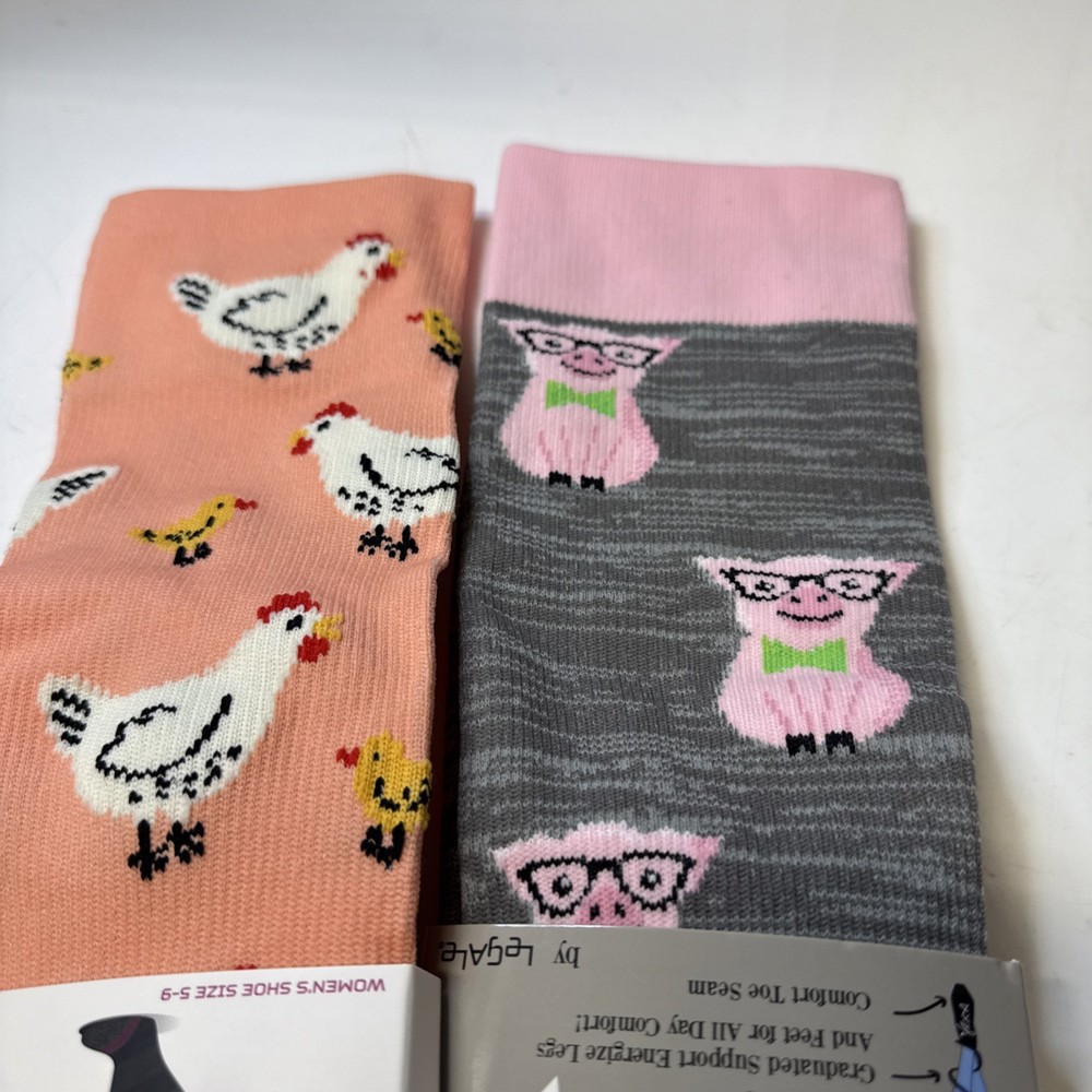 compression knee socks size 9-11 with animal