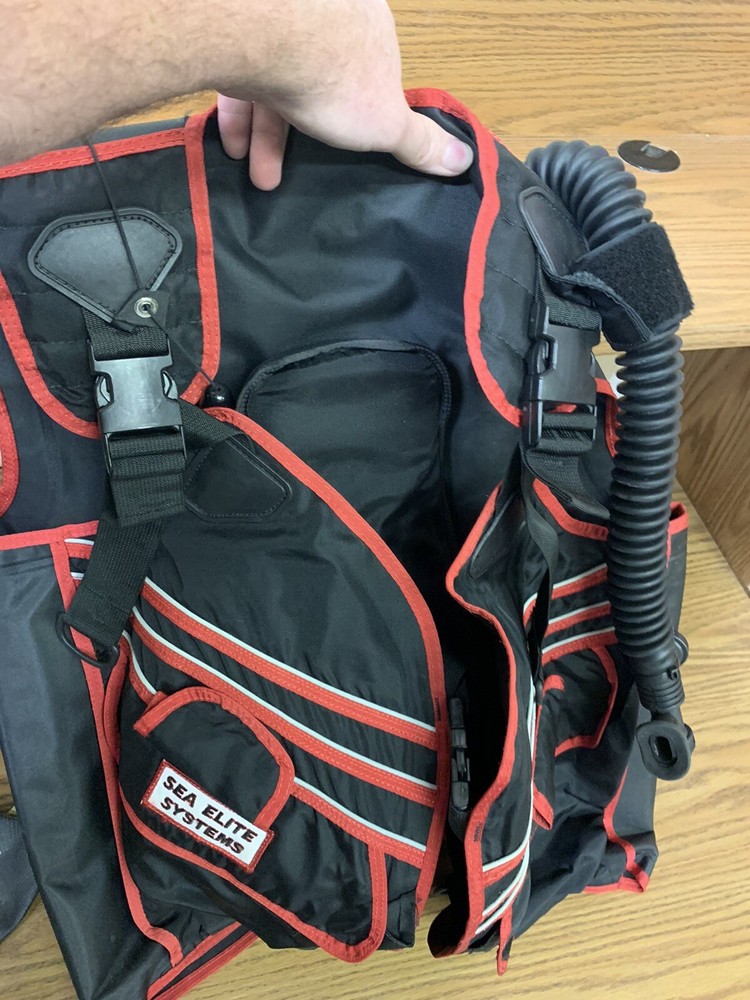 Sea Elite Bouyancy Compensator Jacket Size Large