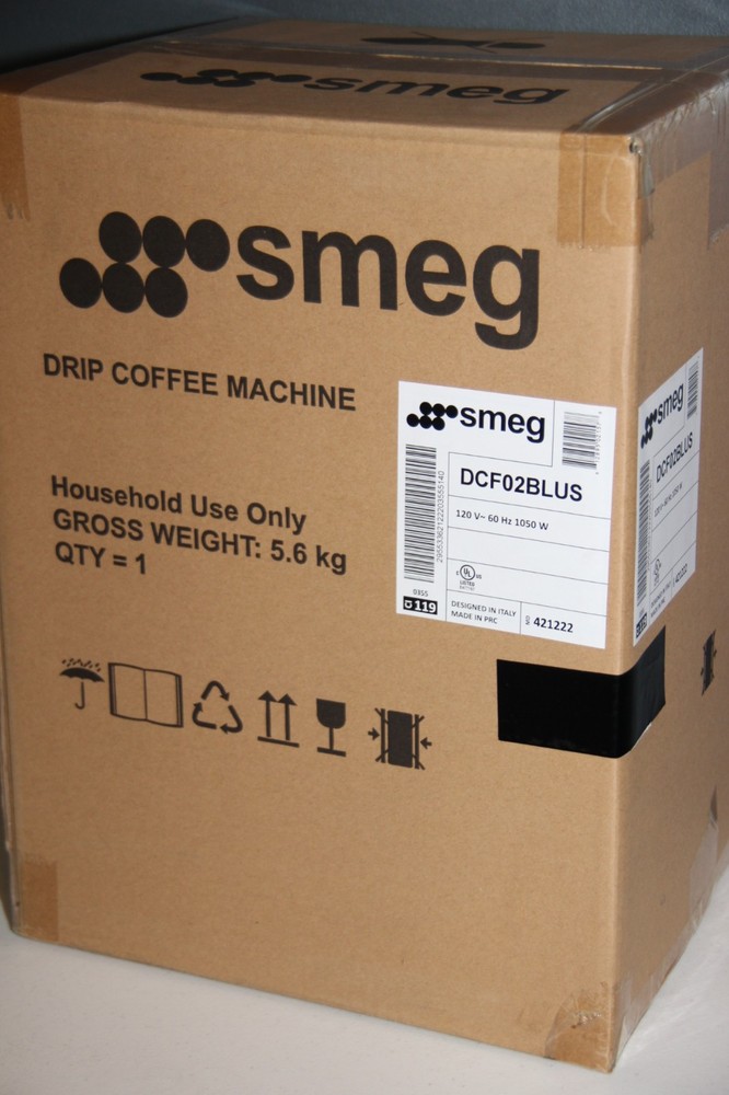 SMEG DCF02 Drip 10-Cup Coffee Maker - Black
