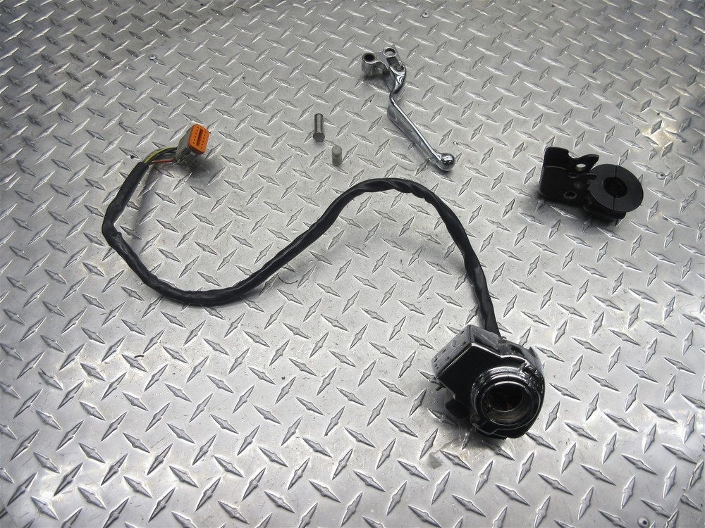 1998 98 Harley Davidson FLHTCUI Electra Glide Ultra Classic Left Handle Switch