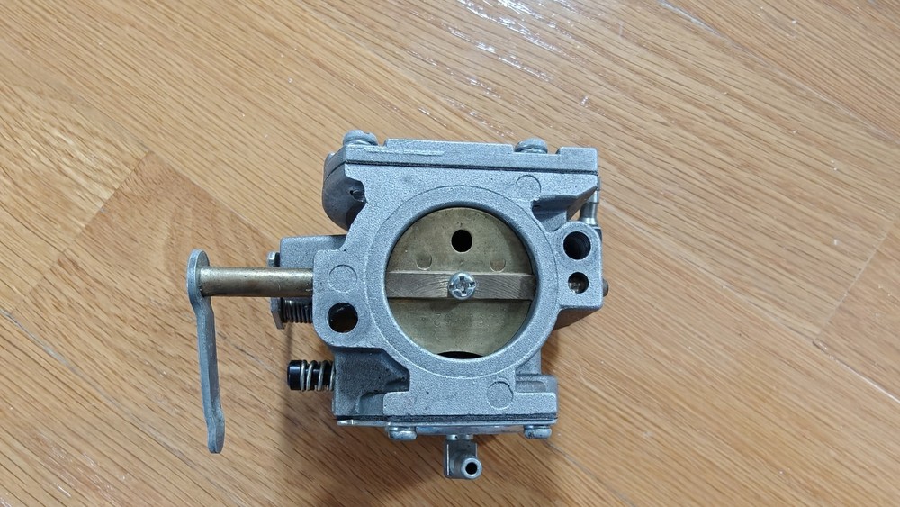 Barely used Desert Aircraft Carburetor For DA150, DA170, DA215