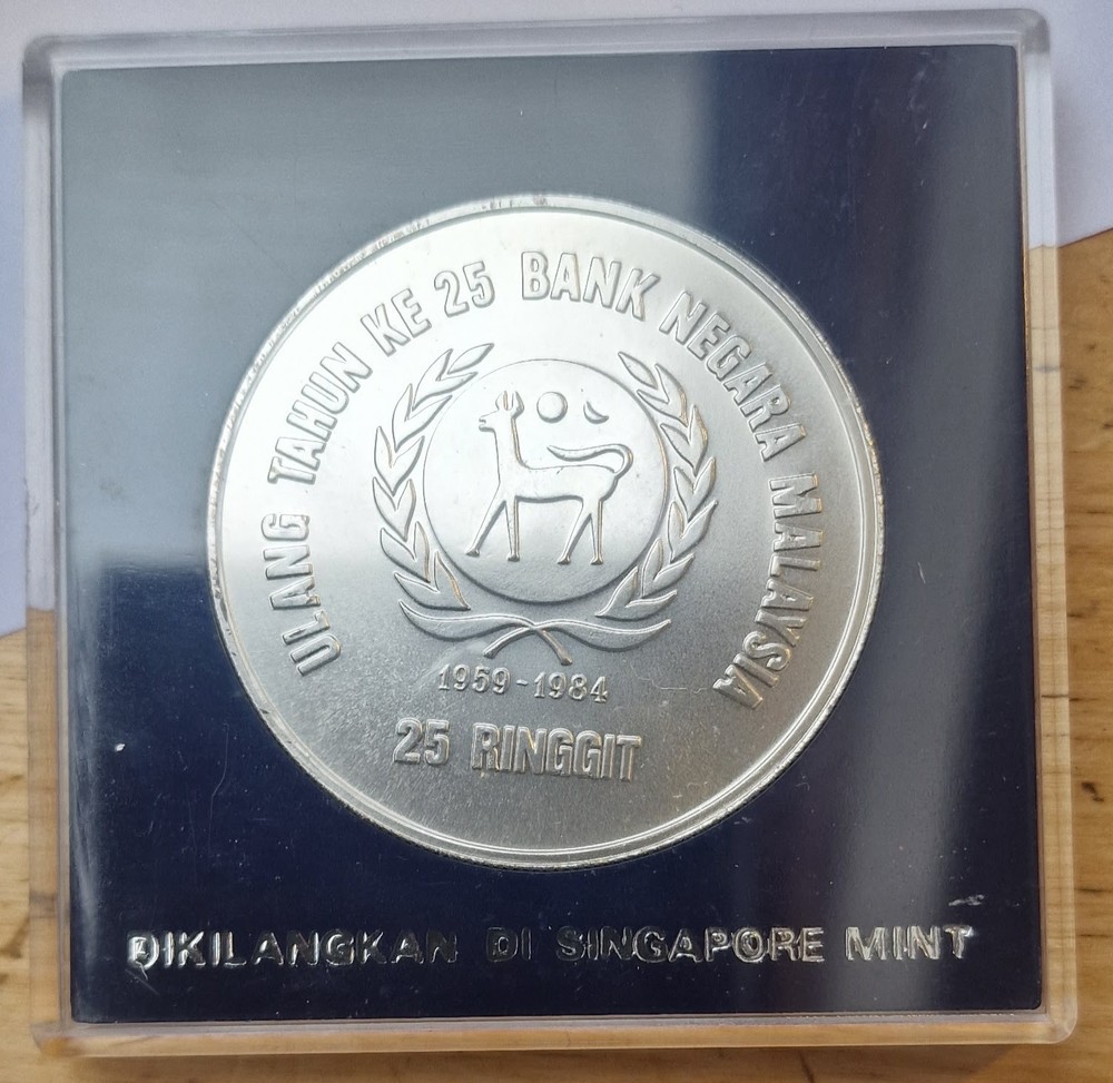 Malaysia $25 Ringgit Duit Syiling Perak Coin