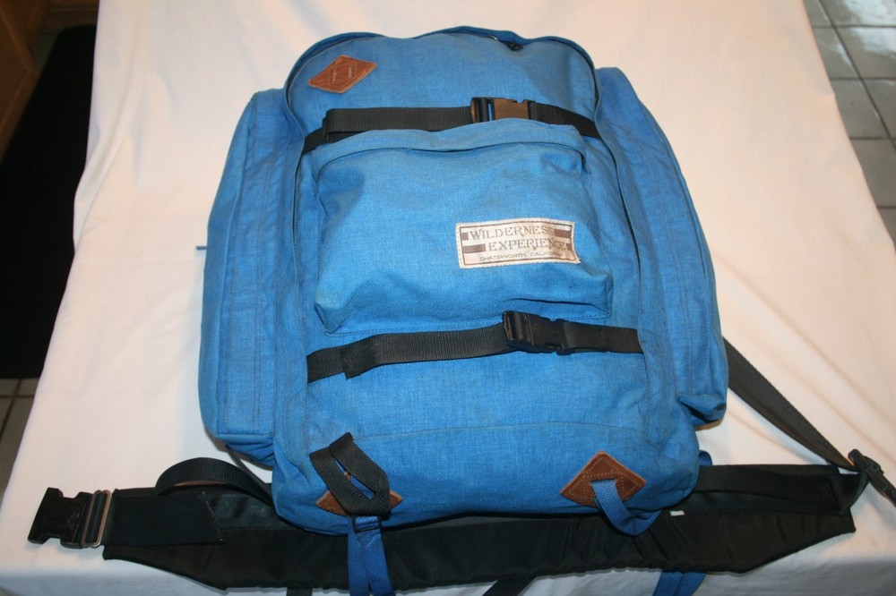 Vtg WILDERNESS EXPERIENCE Blue Canvas Leather Backpack Internal Frame M L USA