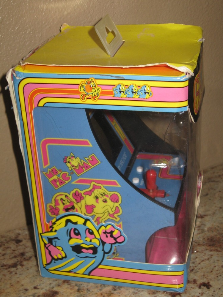 My Arcade- Micro Player Mini Retro Arcade Machine: Ms. Pac-Man Video Game