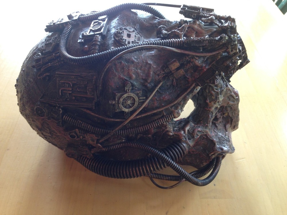 Borg Style Mask, Brown Resin