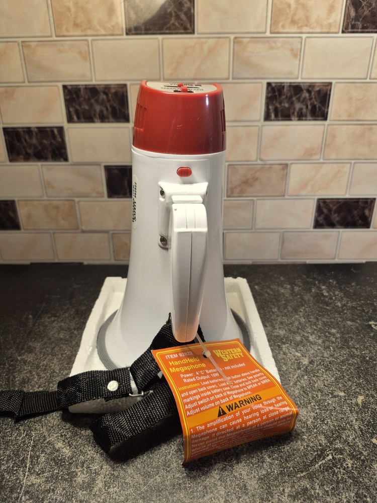 Western Safety 10 Watt Handheld Megaphone Battery-Powered 2 Function New In Box