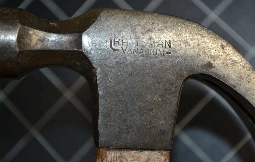 CRAFTSMAN - VANADIUM CLAW HAMMER - ORIGINAL MARKED HANDLE