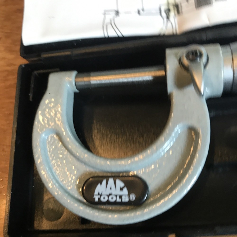 Mac Tools DMC100A Micrometer 0-1" in case with manual