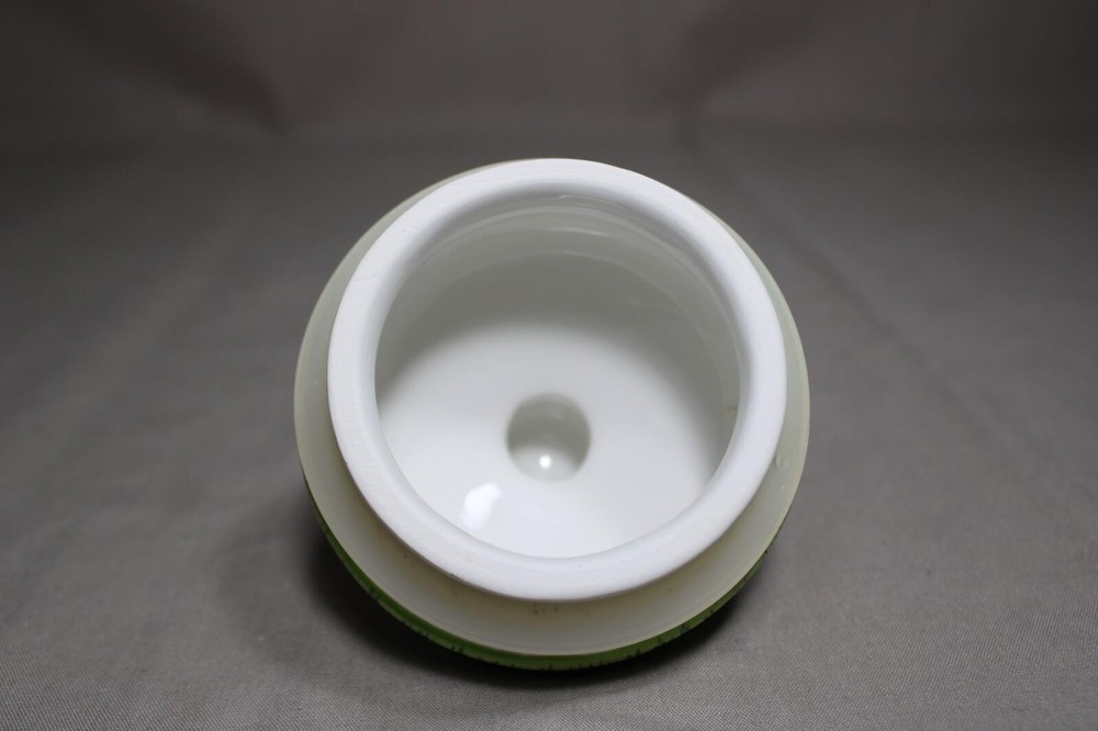 1 Canister LID In A Palm Tree Pattern