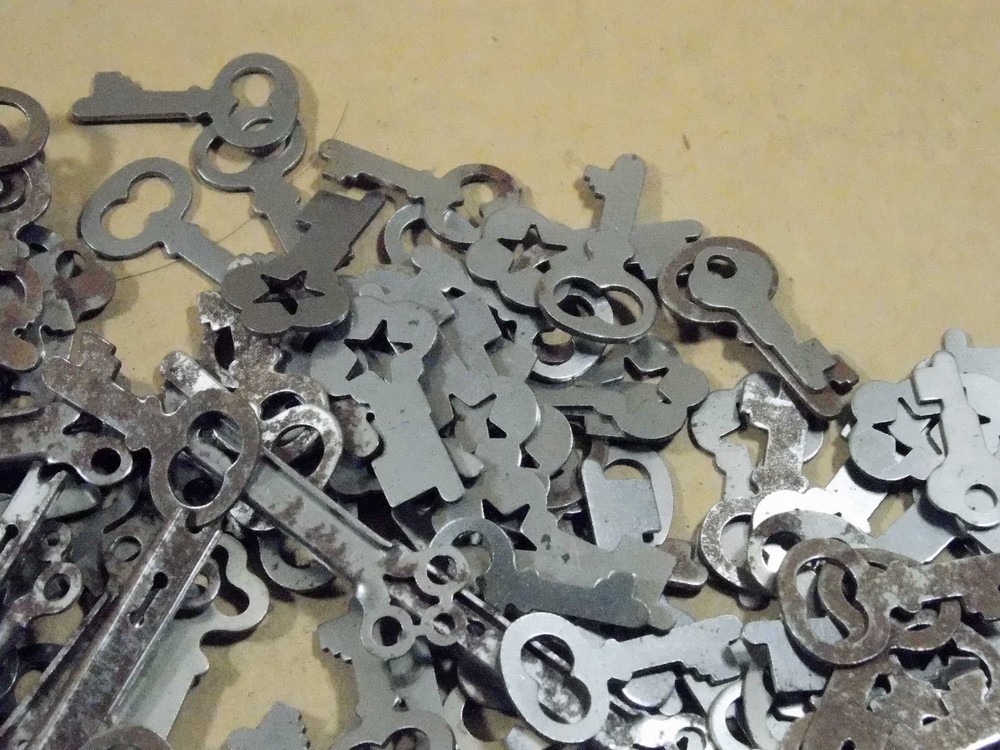 Flat key blanks