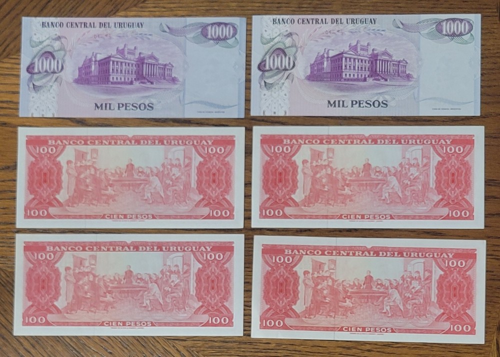 Vintage Banknote lot from Uruguay.