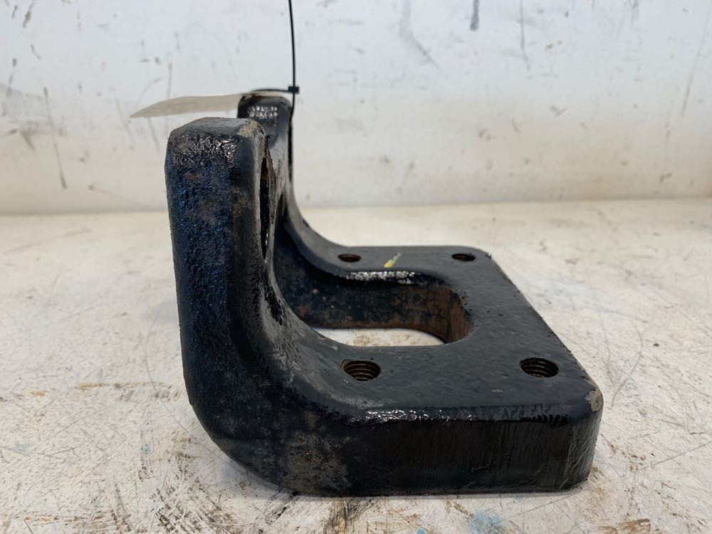 2019 International RH Engine Mount (548-11918)