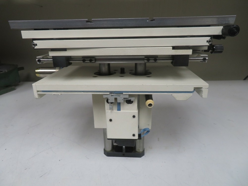 SIP Universal Measuring Machine Motorized Leveling Table - model 550M