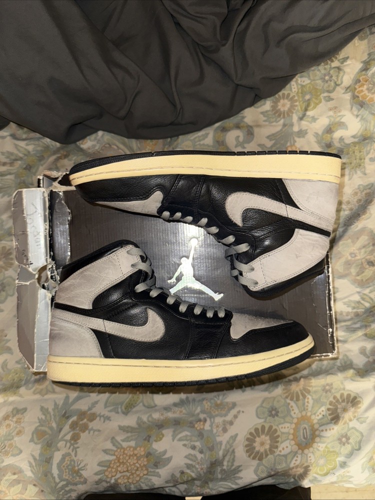 Jordan: Retro High “Shadow” 01s. | [2009]