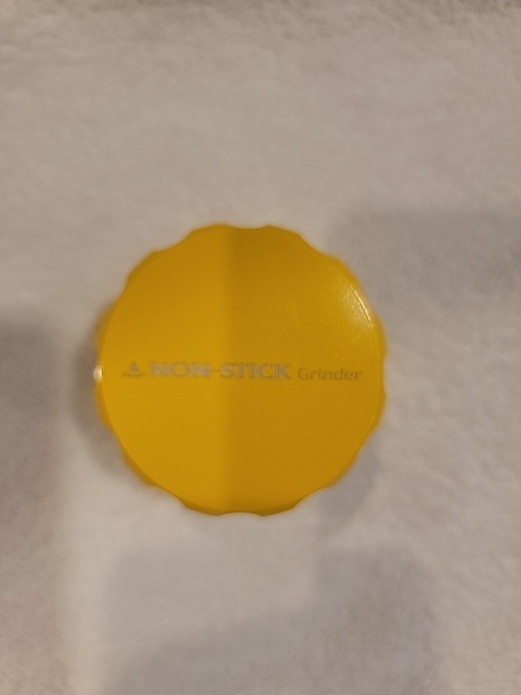 Blue Bus 2.5" Nano-ceramic Herb Grinder