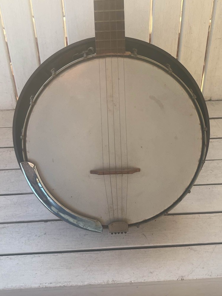 Kay 5 String Banjo w/ Hard Case & Extra Strings