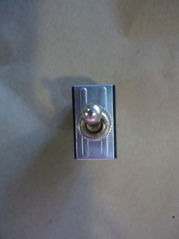 HOBART ON/OFF SWITCH WITH SCREWS