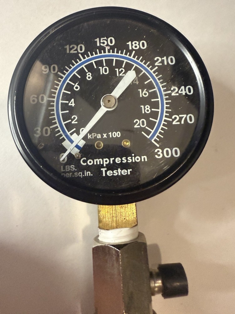 Compression Tester Gauge 300psi