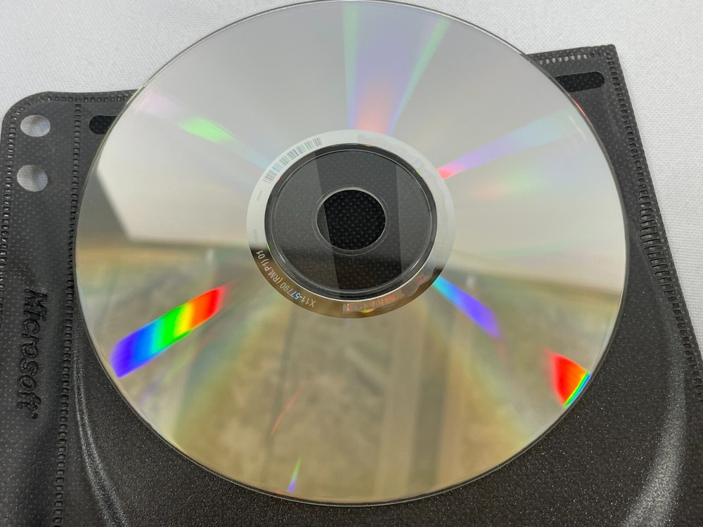 Microsoft Forefront Client Security Server w/ SQL Server 2005 Tech Windows DVD