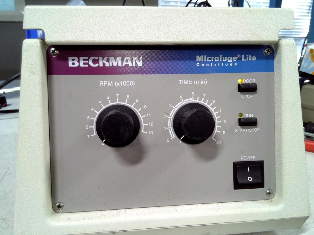 Beckman 367121 Microfuge Lite Centrifuge