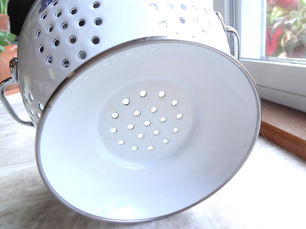 Enamel Colander Strainer