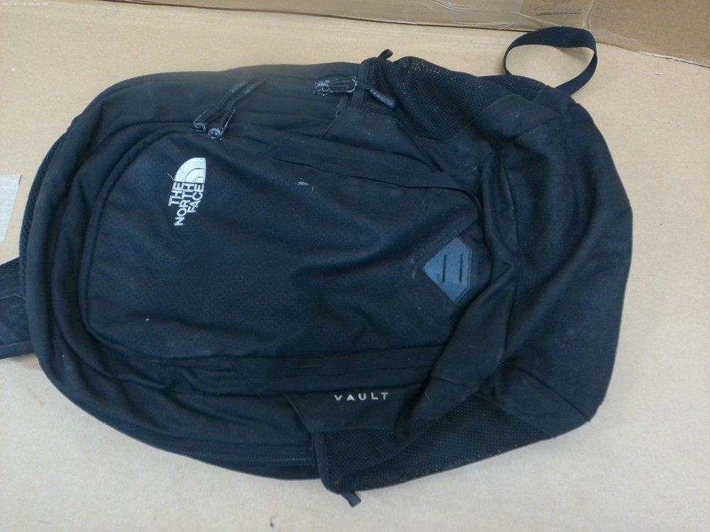 The North Face Backpack – Black – FlexVent – Used, Needs Cleaning