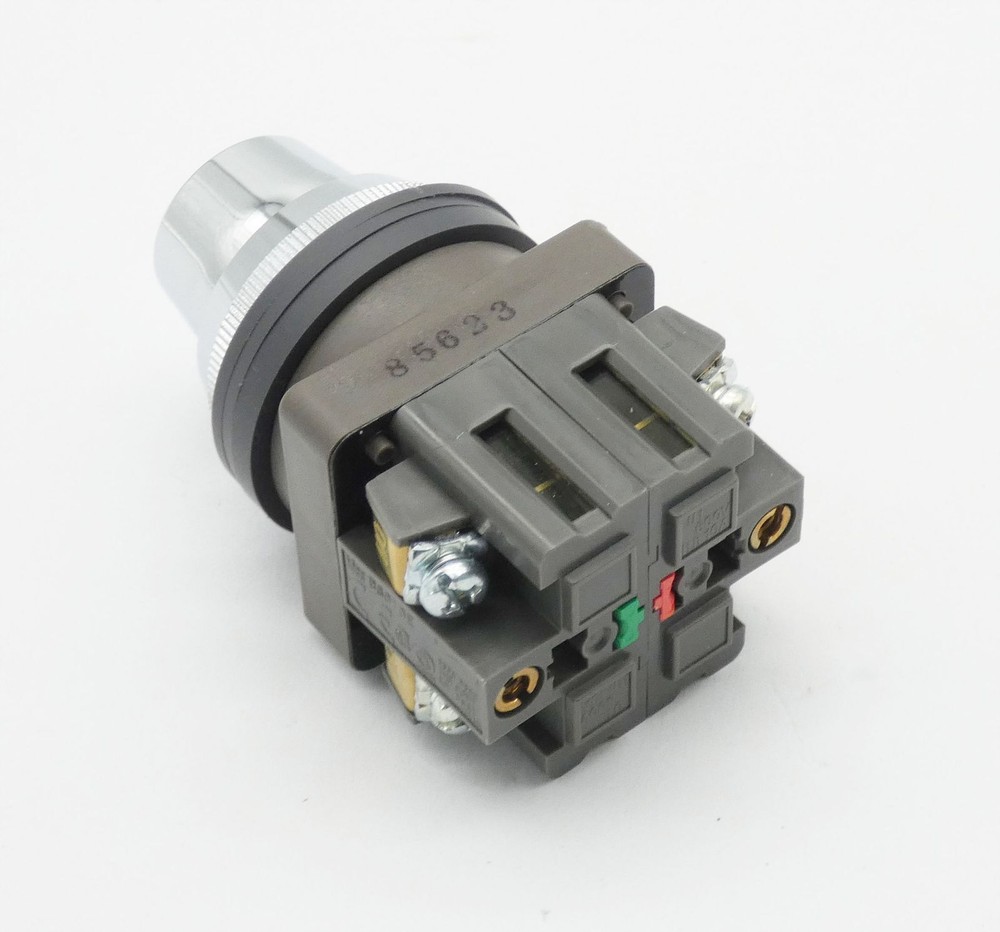 Idec ASN3K11 Key Switch -Unused/Original Packaging-