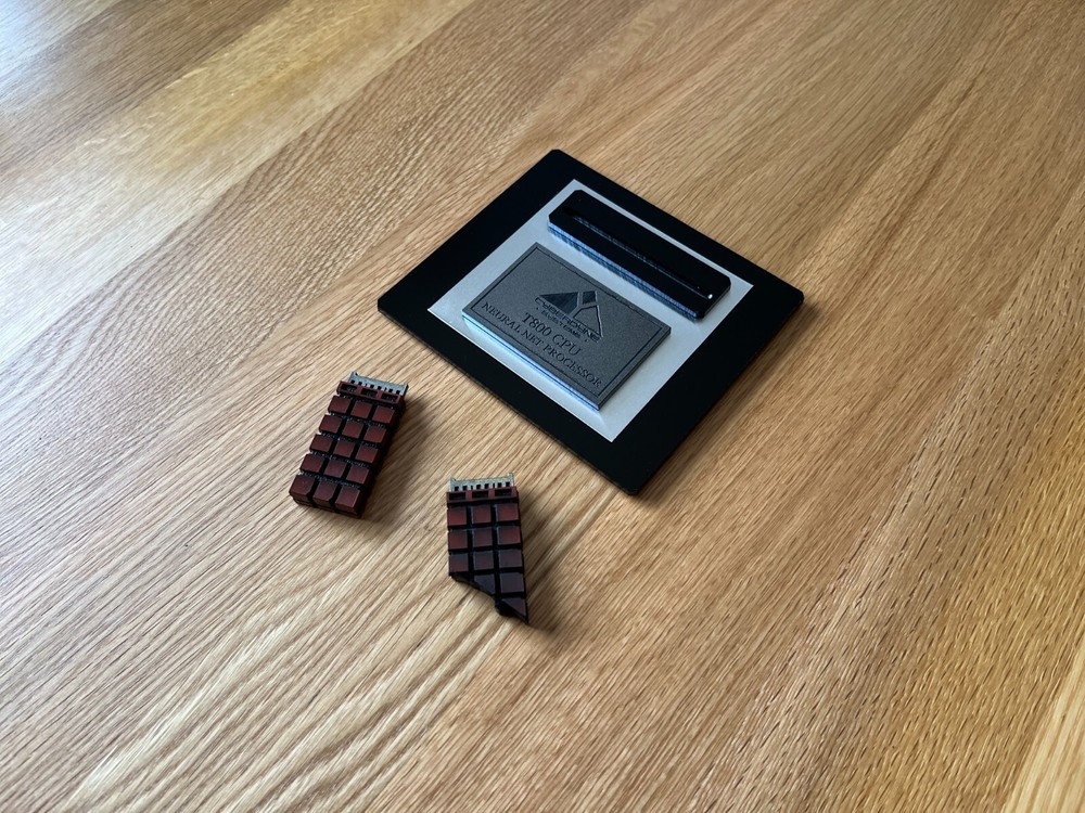 Terminator T-800 CPU Brain Chips Prop Replica