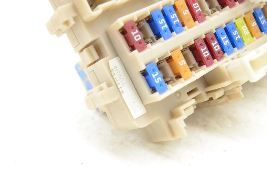 2016-2019 Nissan Maxima SL Interior Cabin Fuse Box Control Panel