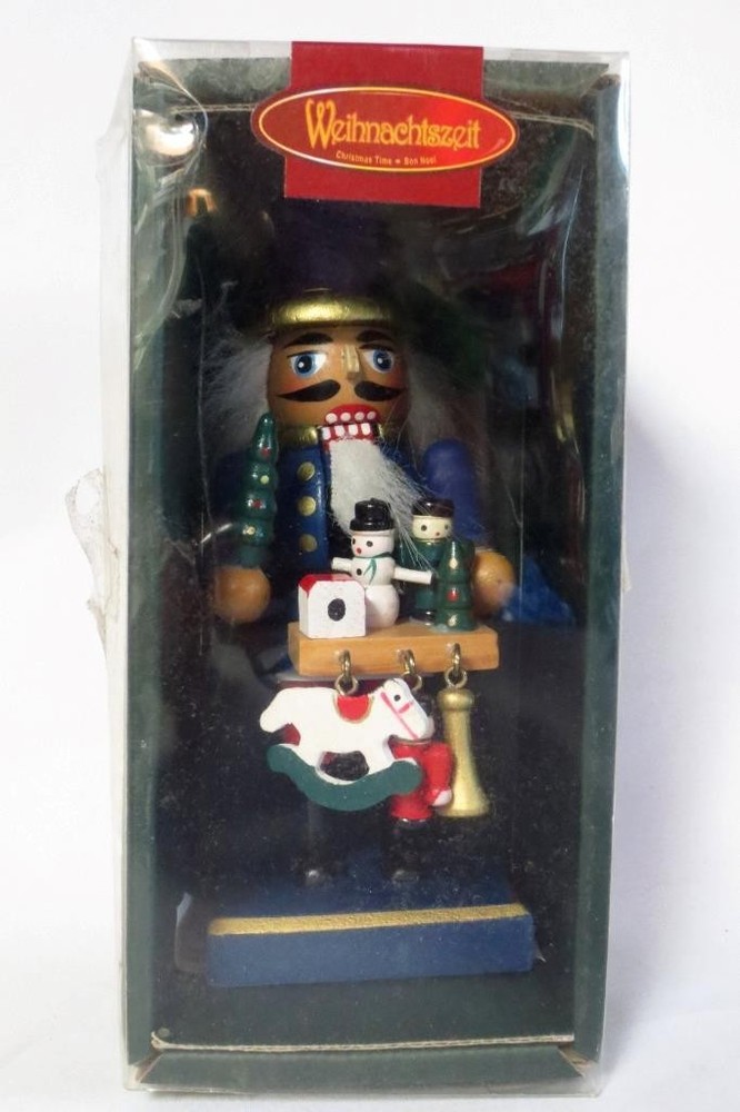 Weihnachtszeit 6" Nutcracker in box - Toy Maker Workshop