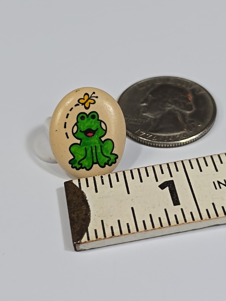 Frog & Butterfly Lapel Pin Ceramic Hand Painted