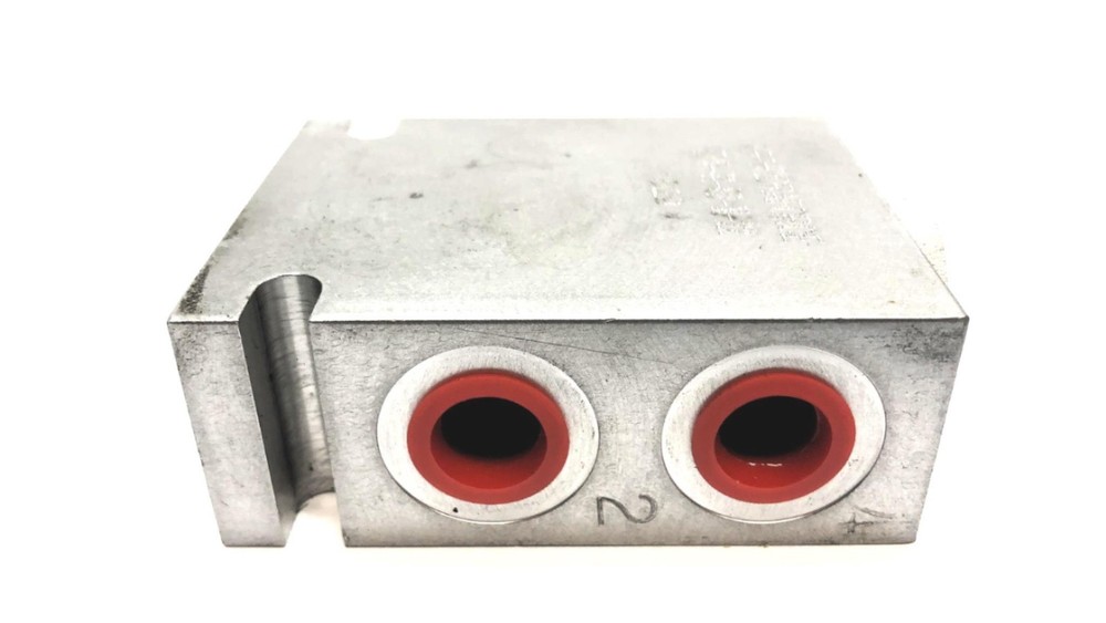 Hydraforce Flow Divider Control Valve FD10-41-8D-N-22 NOS