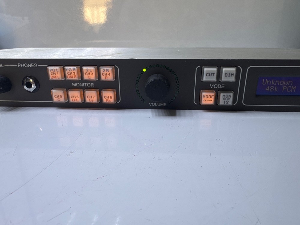 Newbury Systems LSC8-2HD-DA Loudspeaker Control Panel