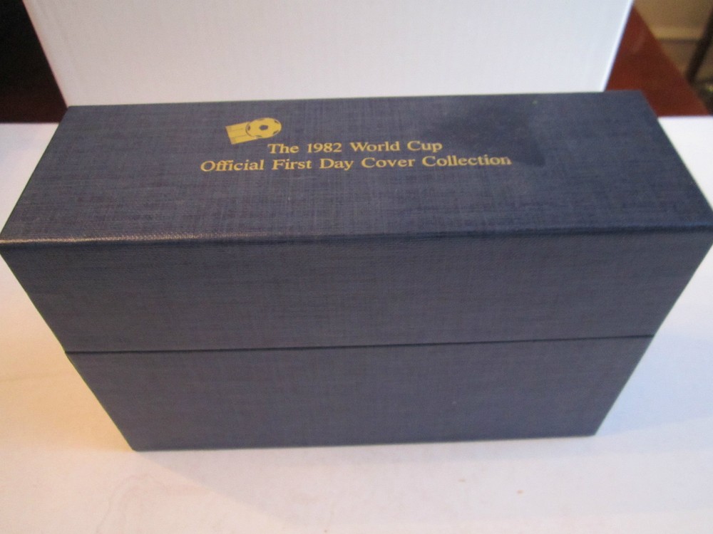 (49) MINT 1982 WORLD CUP STAMP FIRST DAY ISSUE COVERS - ESPANA - IN BOX - & COA