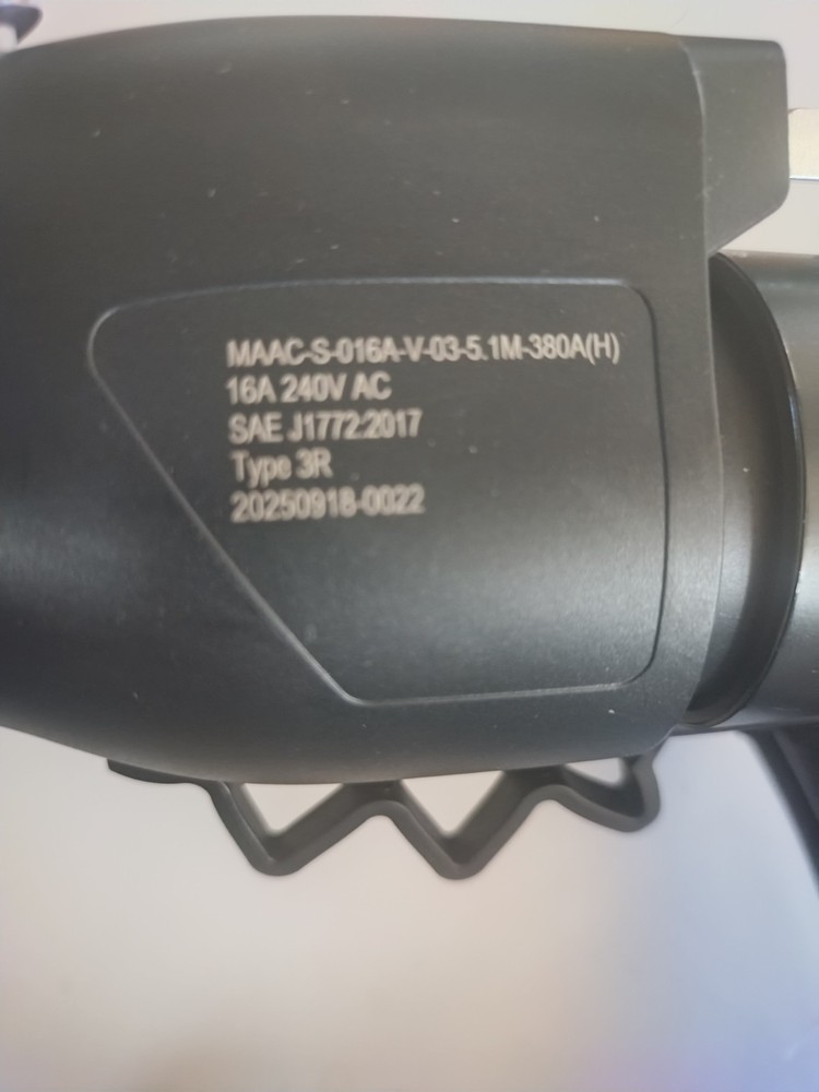 Portable EV Charger 15A - LEVEL 1 J1772