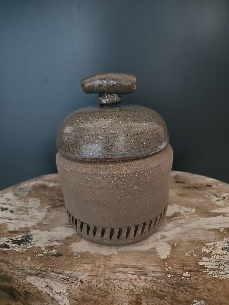 Studio Pottery Stoneware Jar and Lid With Handle.  Signed.