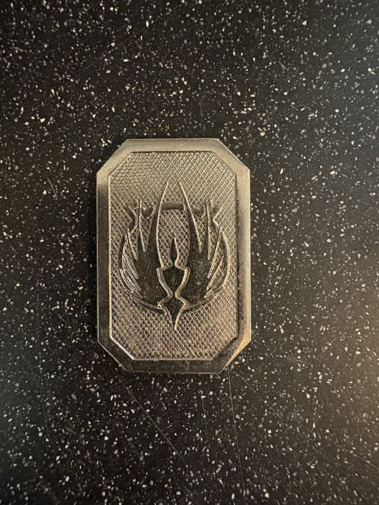 BATTLESTAR GALACTICA Silver Cubit TV Series Original Prop