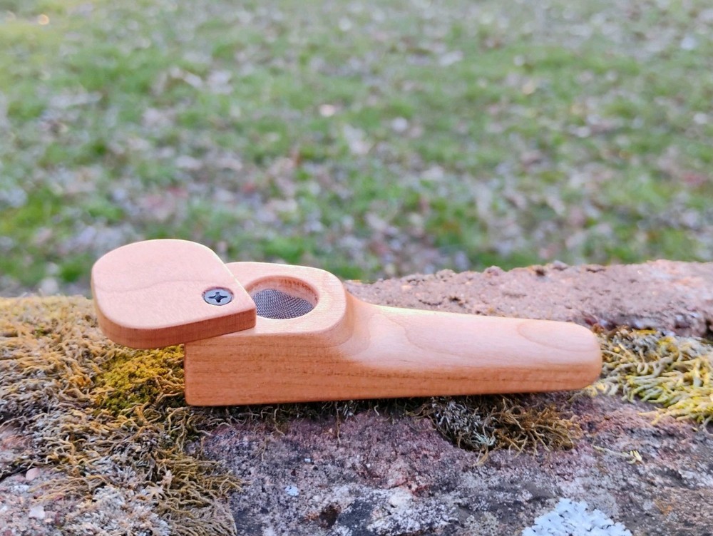 Handmade In USA Cherry  Lidded Cone Slim Smoking Pipe