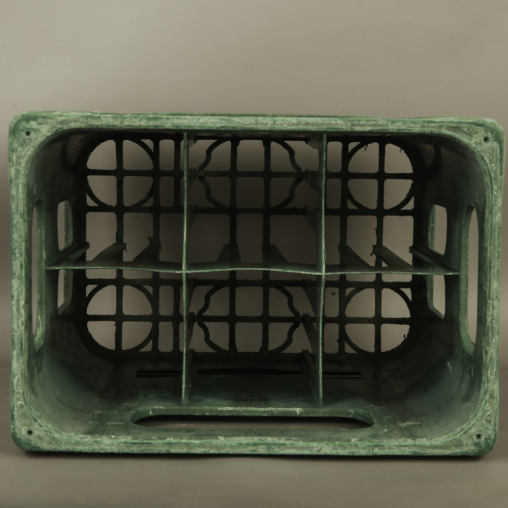 Canada Dry Plastic Crate [w630]